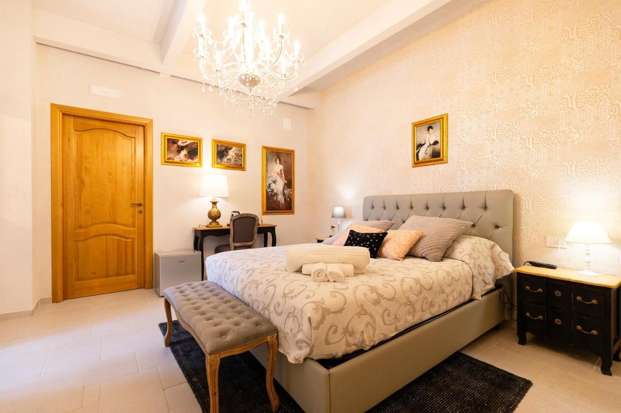 Palazzo Badiale History&Rooms Atella Extérieur photo